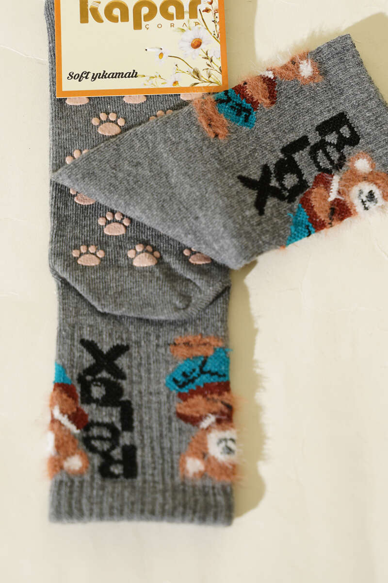 Relax Print Fluffy Ankle Socks - Grey