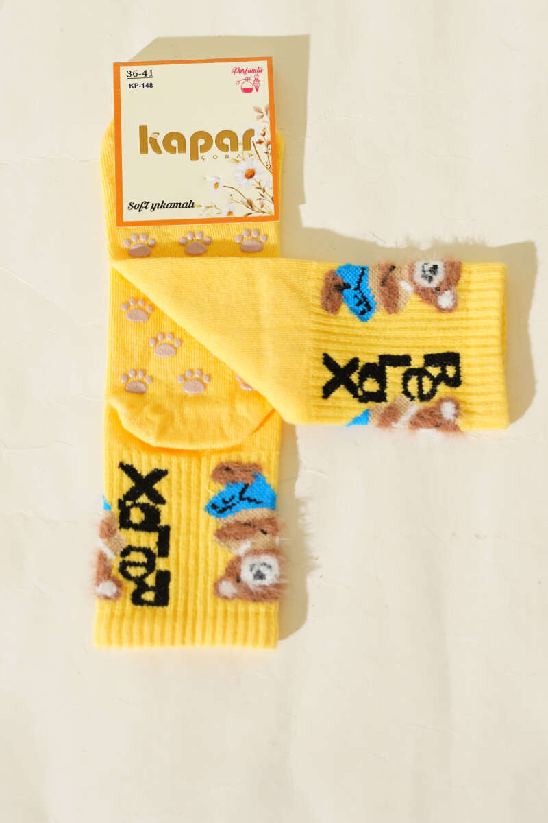 Relax Print Fluffy Ankle Socks - Yellow