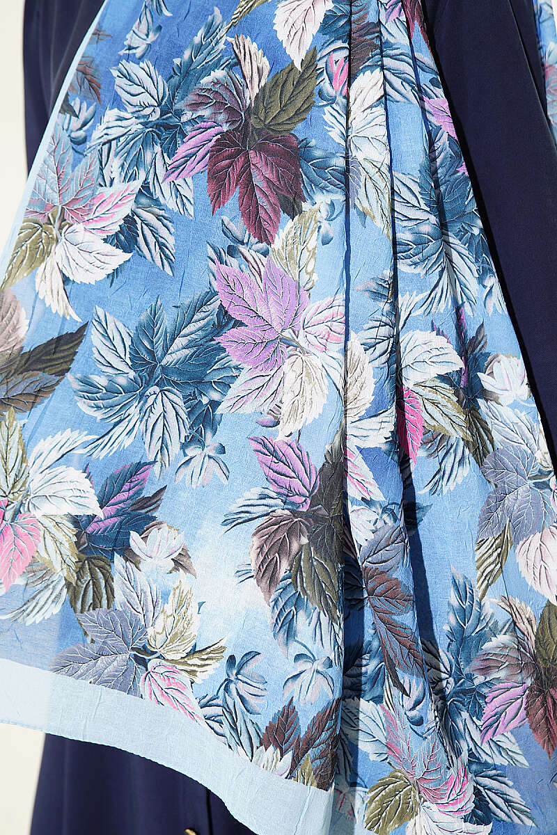 Colourful Leaf Print Crinkle Shawl - Blue