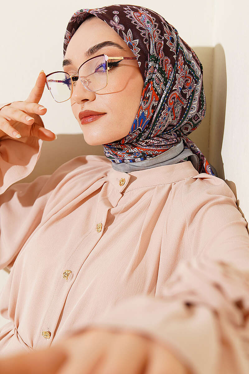 Retro Print Elegance Scarf - Aqua Green