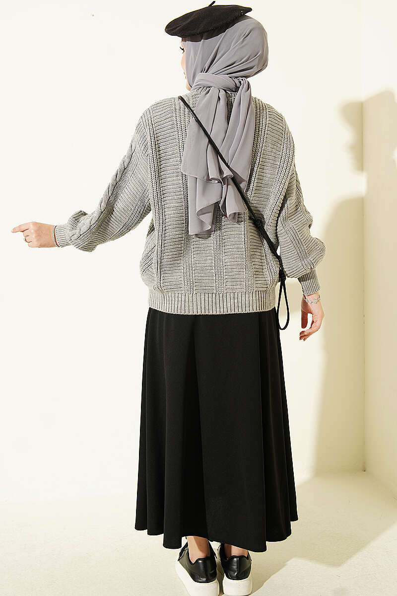 Short Cable-Knit Button Cardigan - Grey
