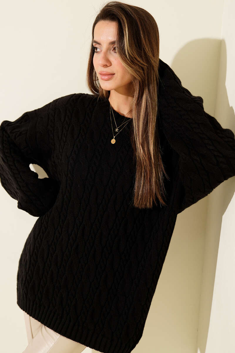 Loose Cable-Knit Sweater - Black