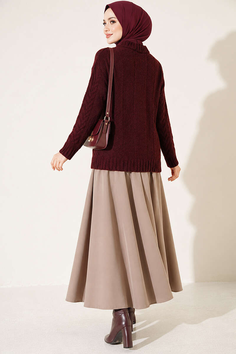 Cable-Knit Sweater - Burgundy