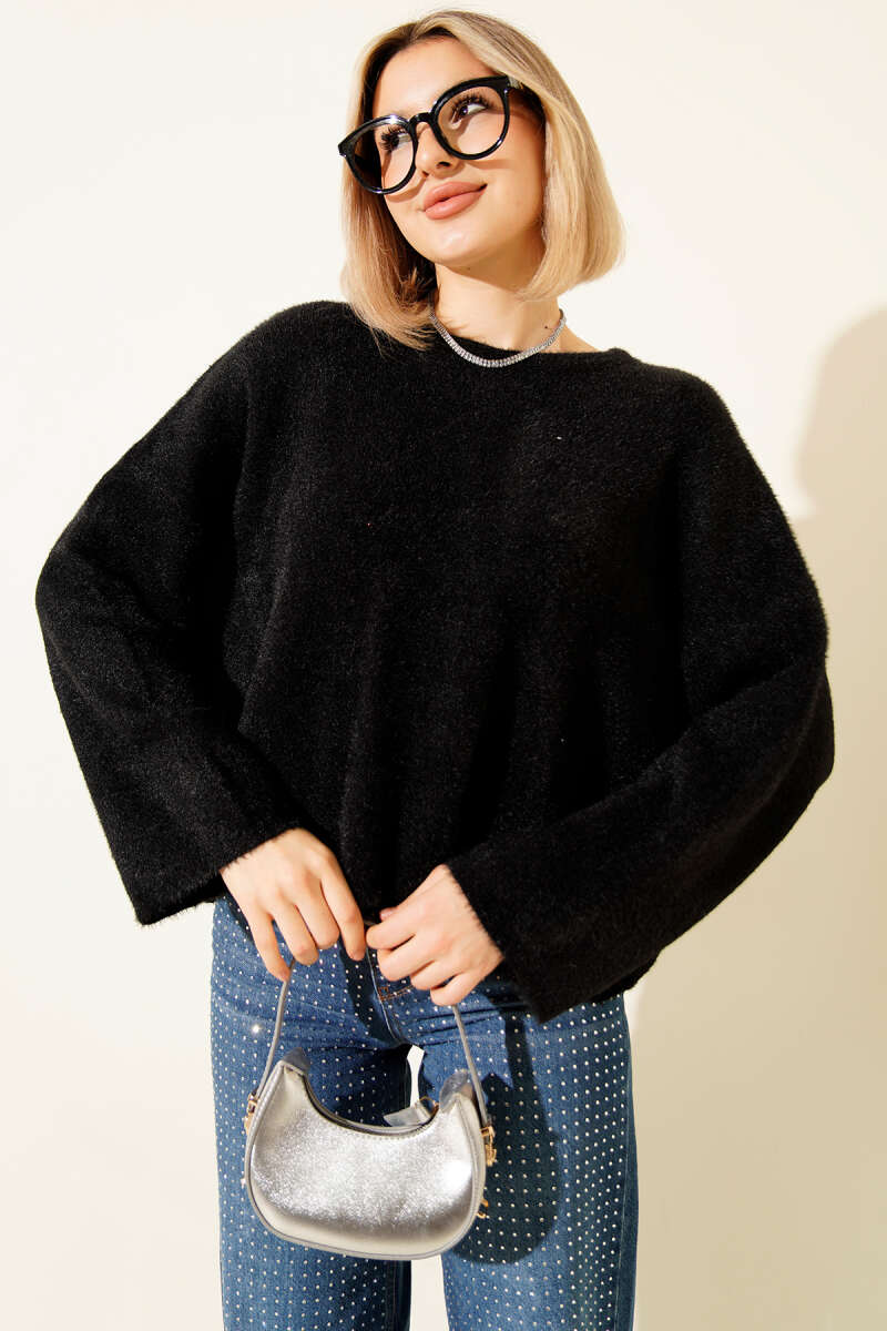 Basic Fluffy Sweater - Black