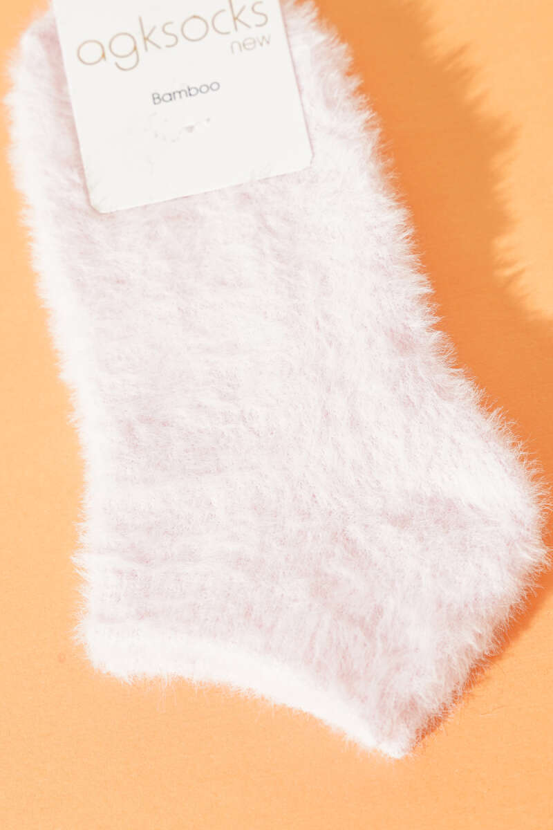 Fluffy No-Show Socks - Pink