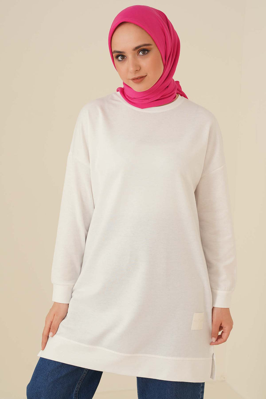 Loose Tunic with Emblem - White