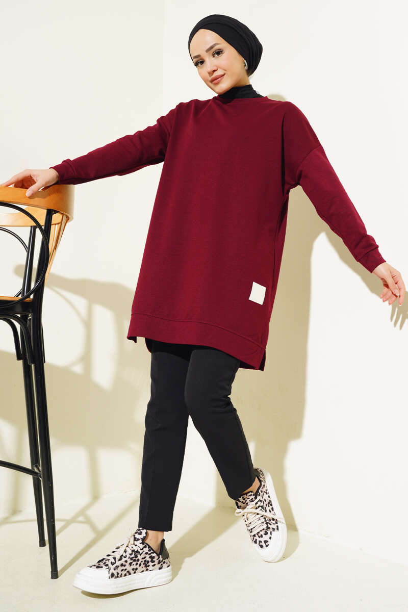 Loose Tunic with Emblem - Burgundy