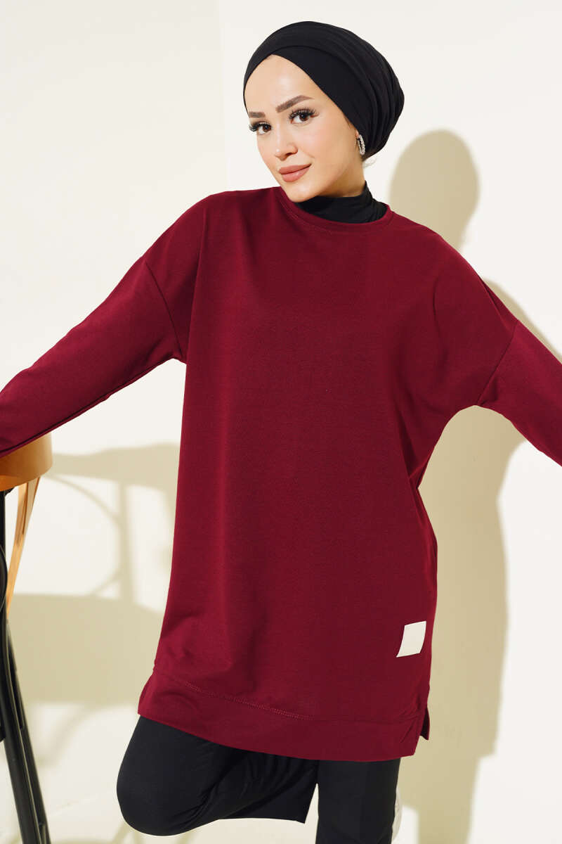Loose Tunic with Emblem - Burgundy