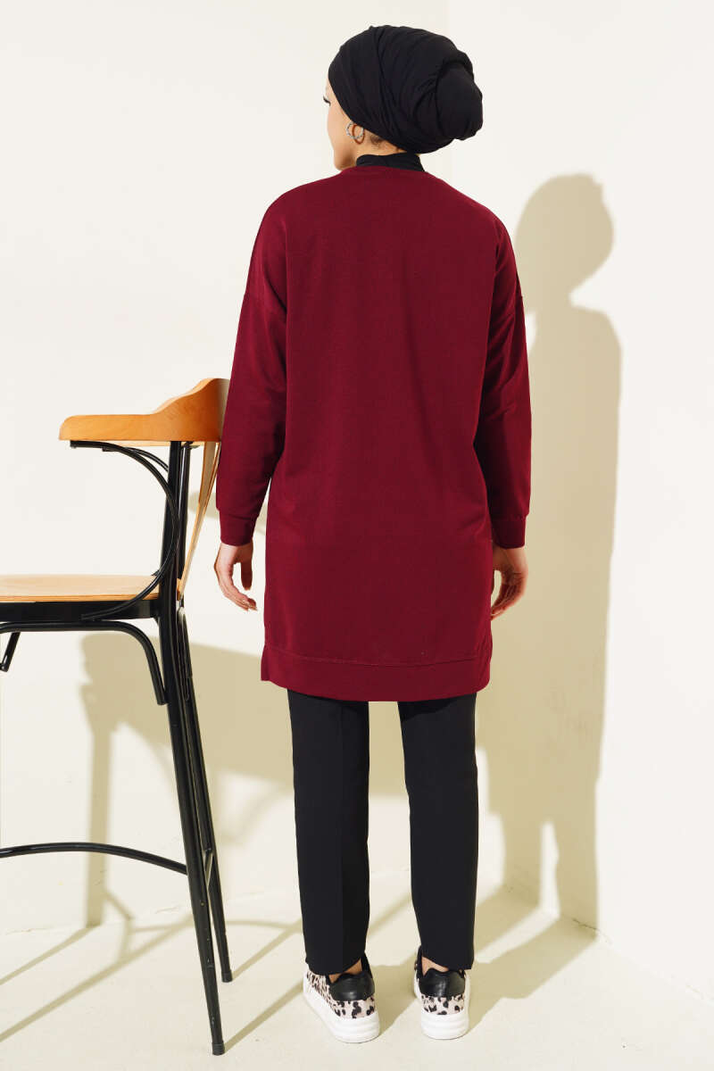 Loose Tunic with Emblem - Burgundy