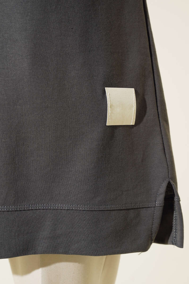 Loose Tunic with Emblem - Smoke Grey