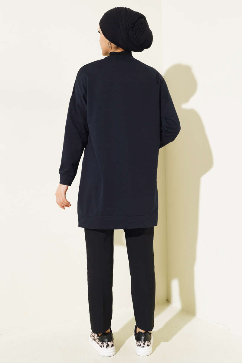 Loose Tunic with Emblem - Navy