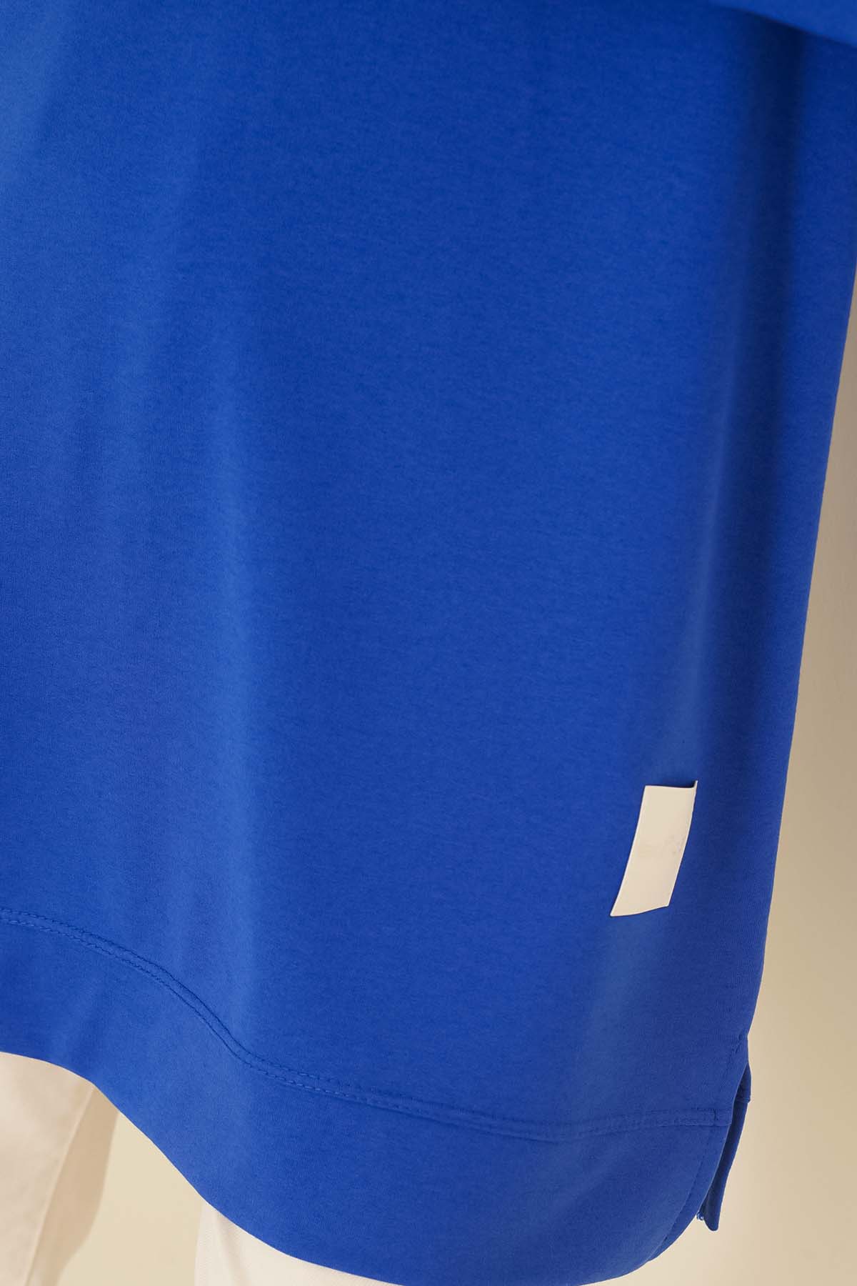 Loose Tunic with Emblem - Saxe Blue