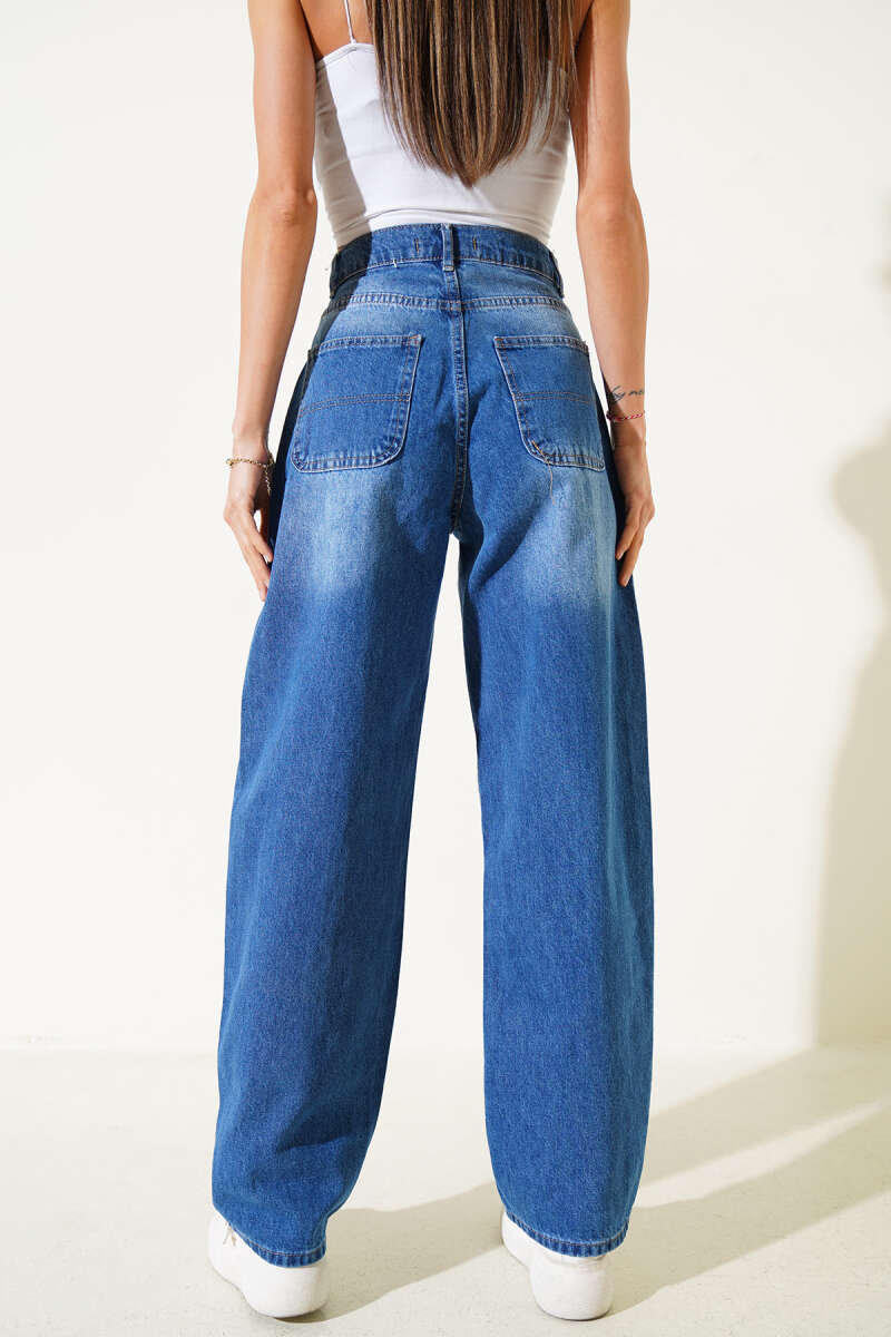 Loose Baggy Jeans - Mid Blue