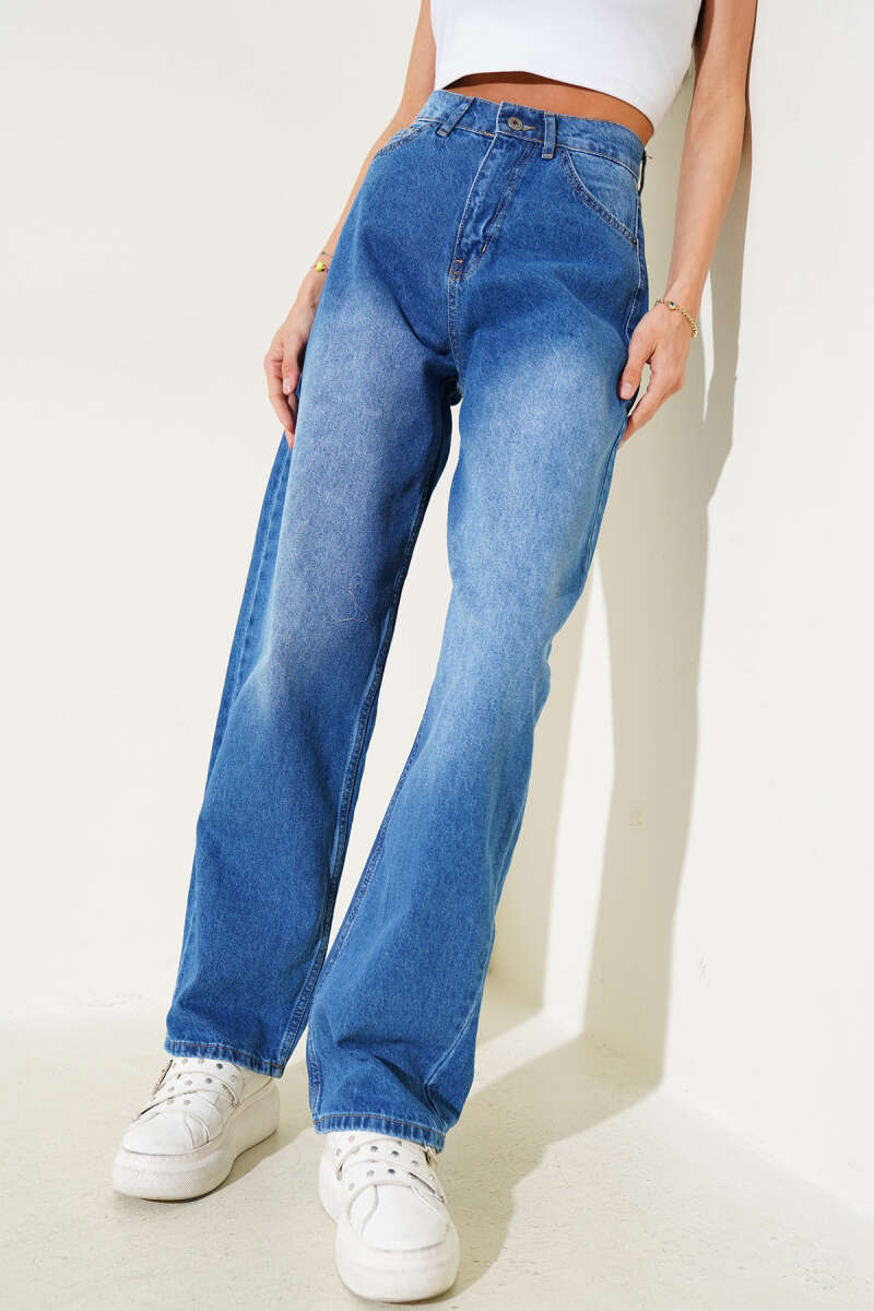 Loose Baggy Jeans - Mid Blue