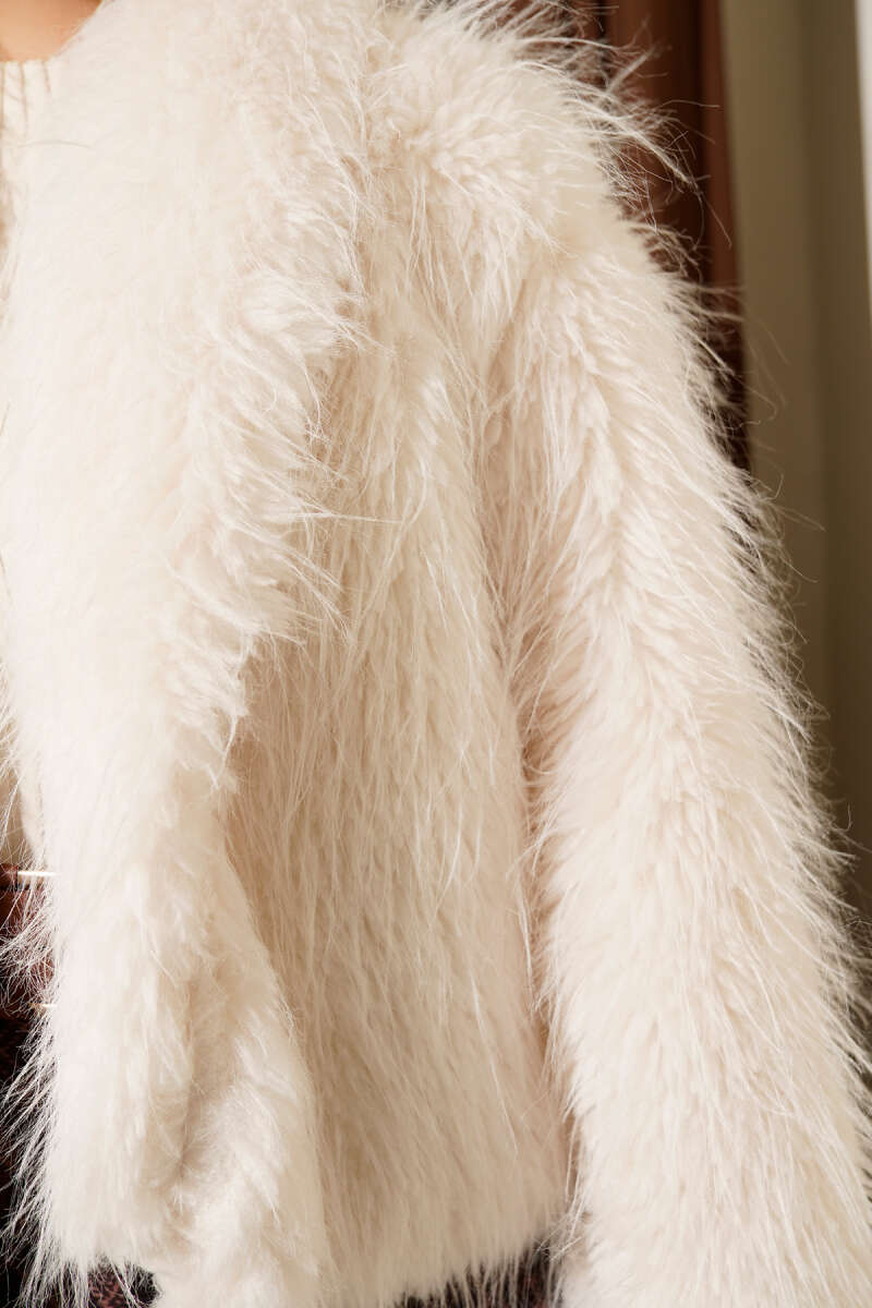 Loose Coat with Faux Fur Detail - Ecru