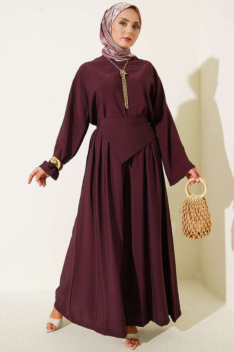 Two-Piece Set with Loose Trousers - Burgundy