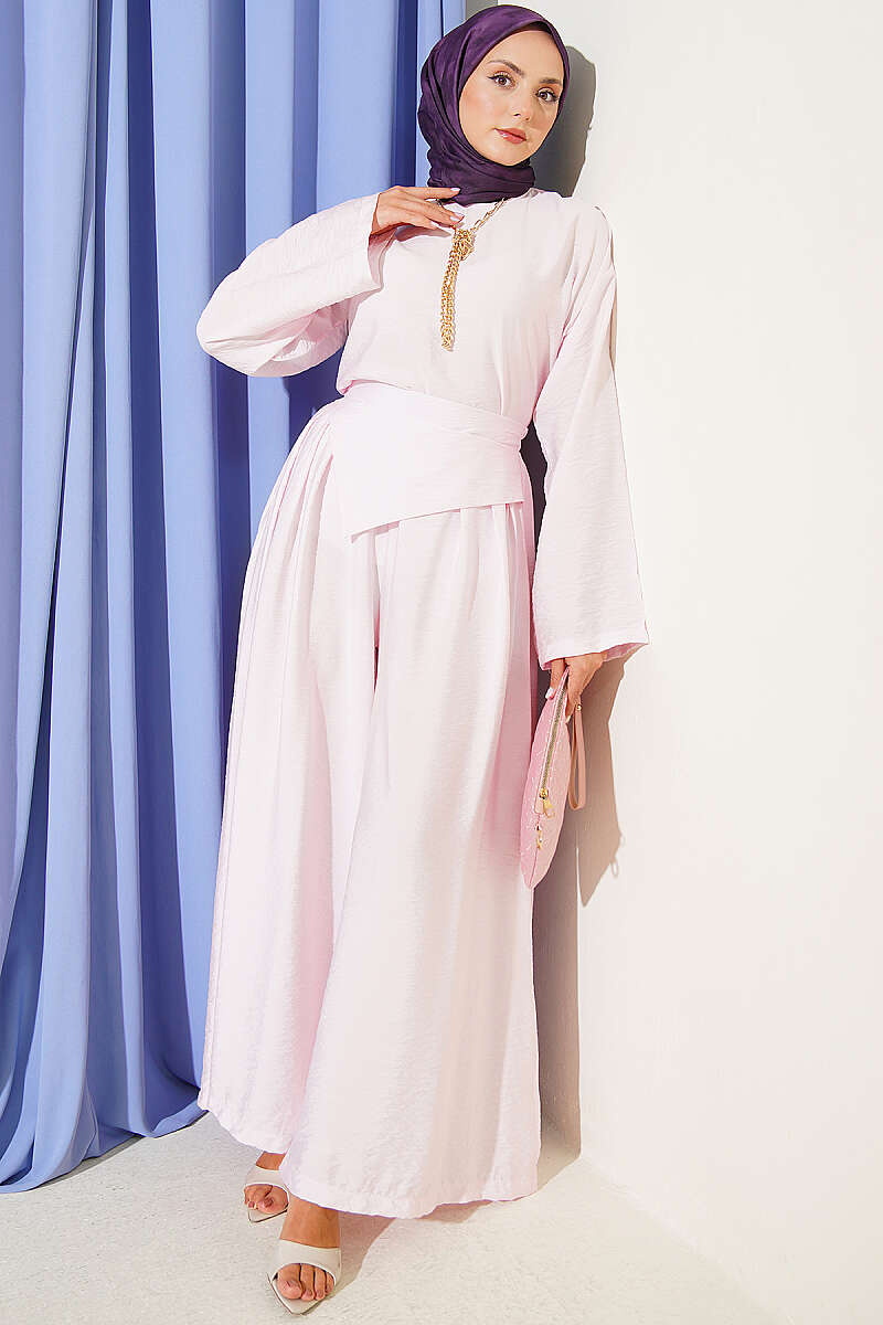 Two-Piece Set with Loose Trousers - Pink