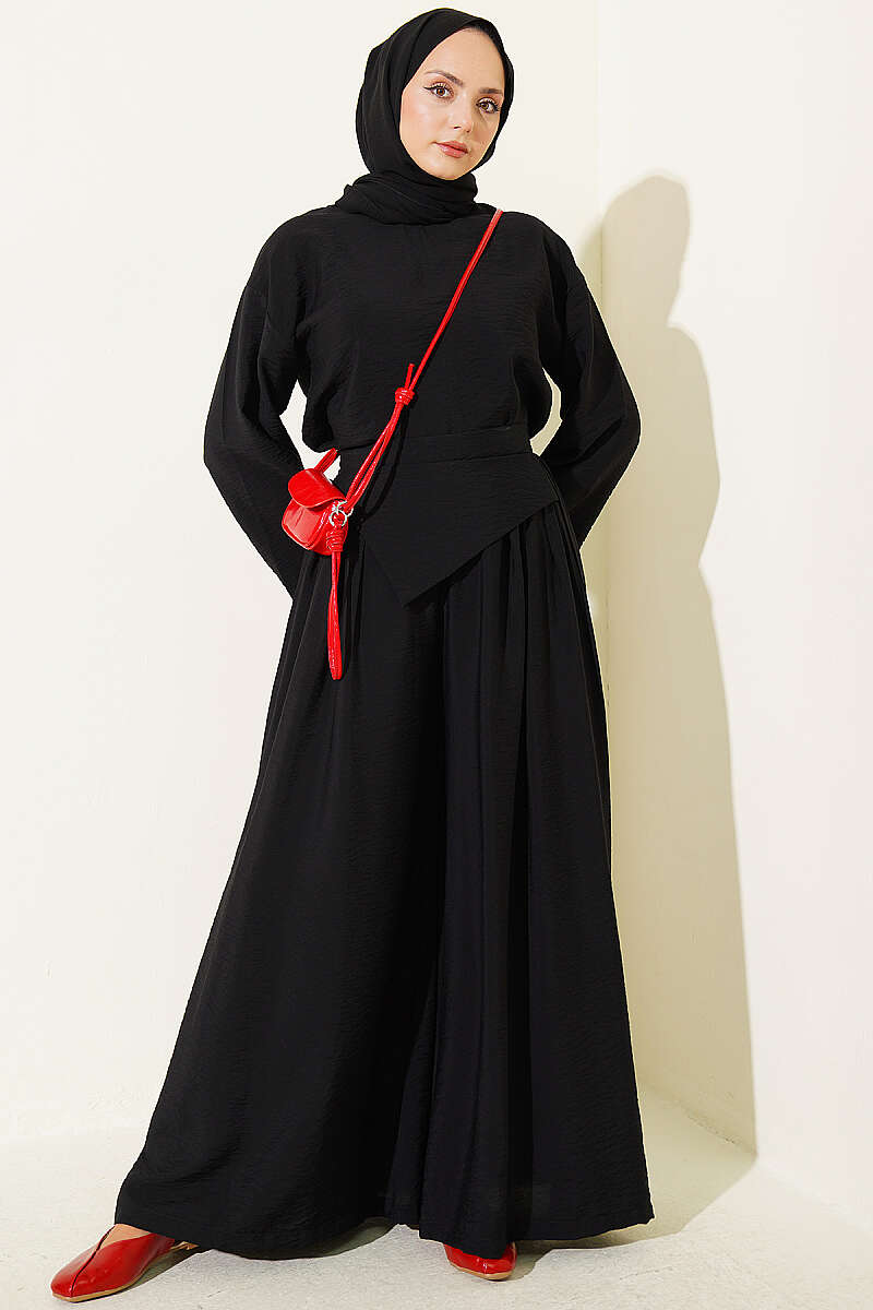 Two-Piece Set with Loose Trousers - Black