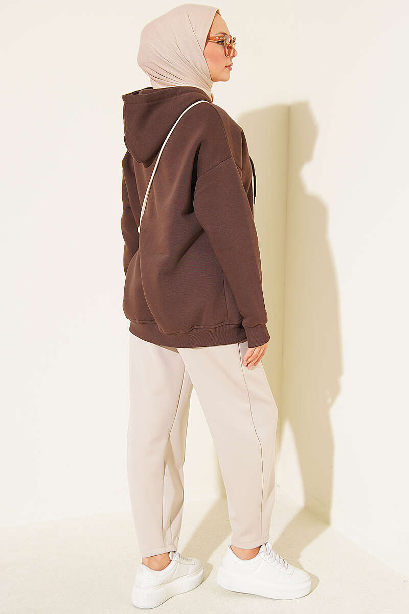 Brushed-Back Zip-Up Cardigan - Brown