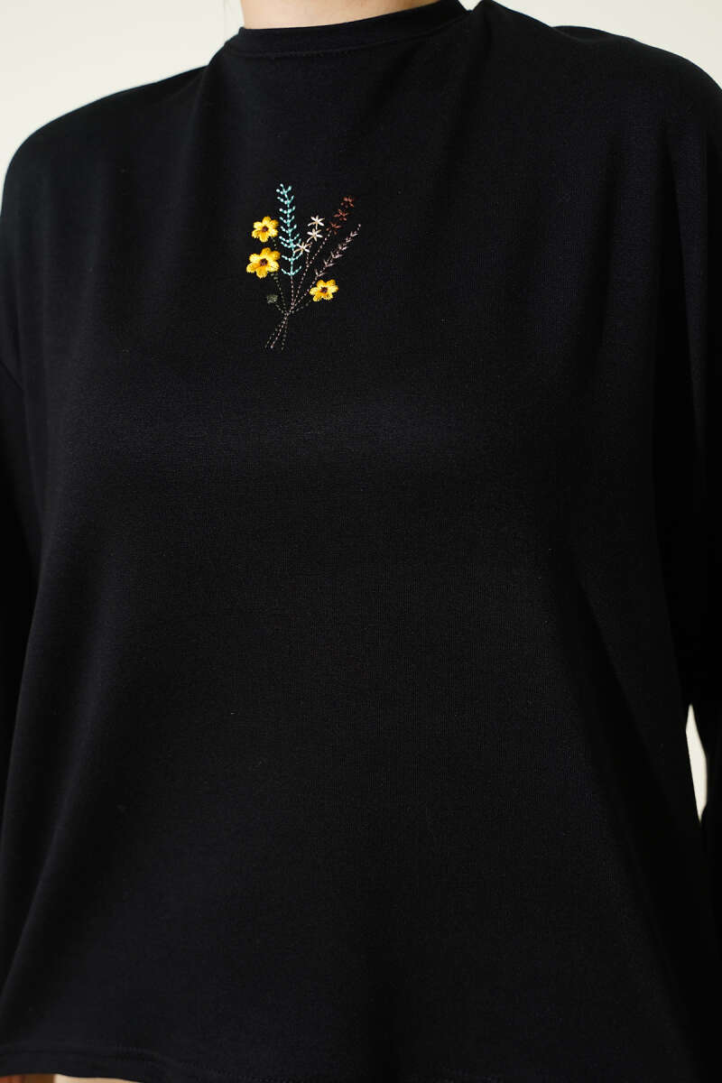 Floral Embroidered Jersey Blouse - Black