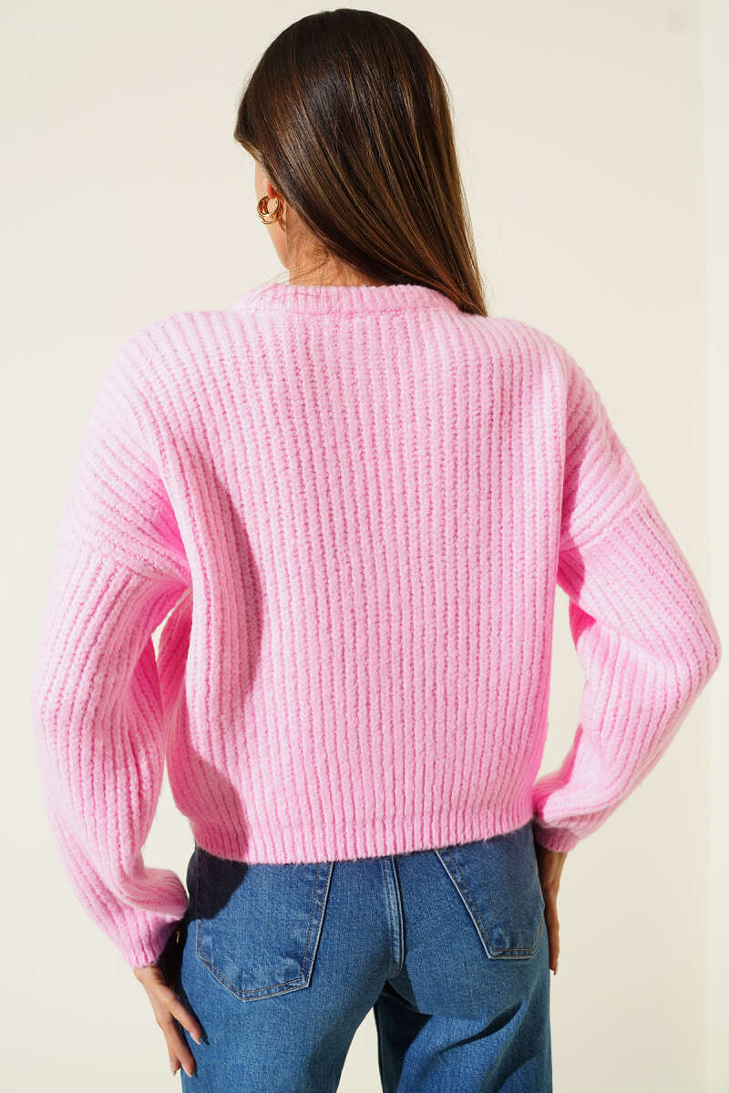 Short Soft Knit Sweater in Salonica Stitch - Pink