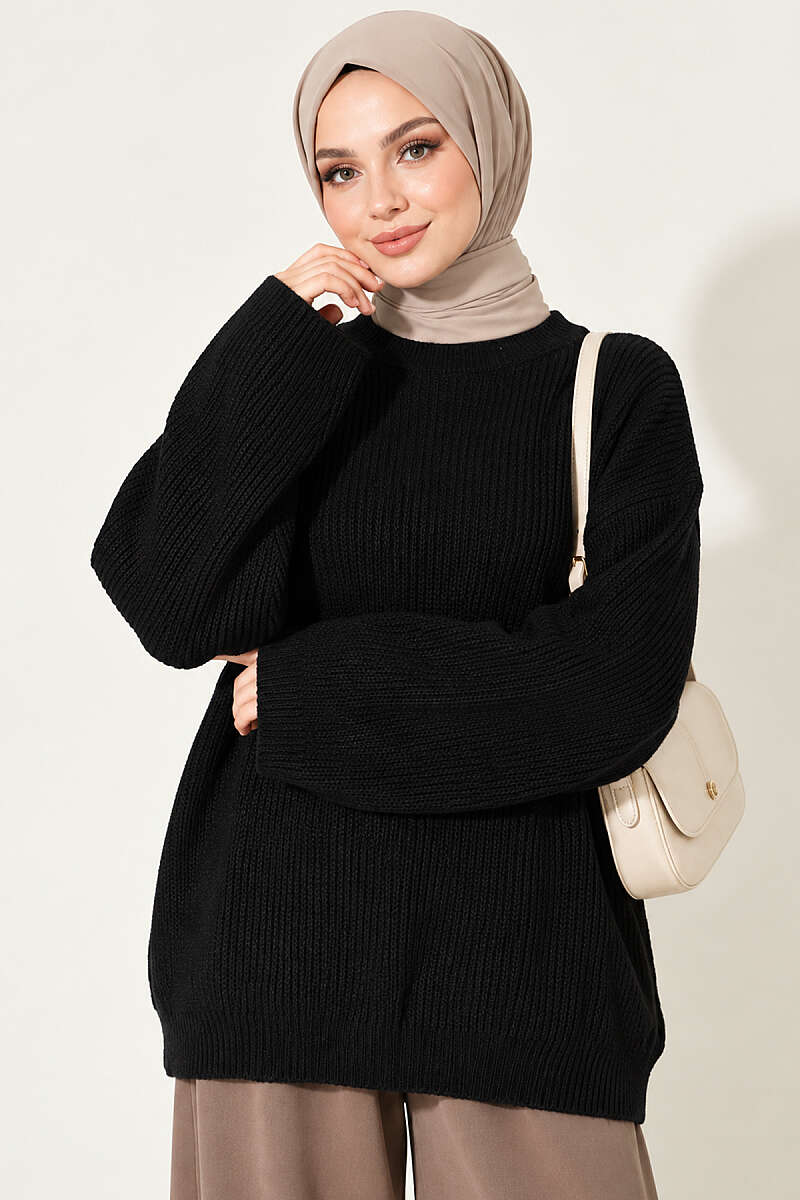 Oversized Textured Knit Tunic - Black