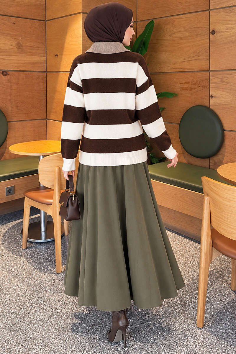 Striped-Trim Button Knit Sweater - Brown