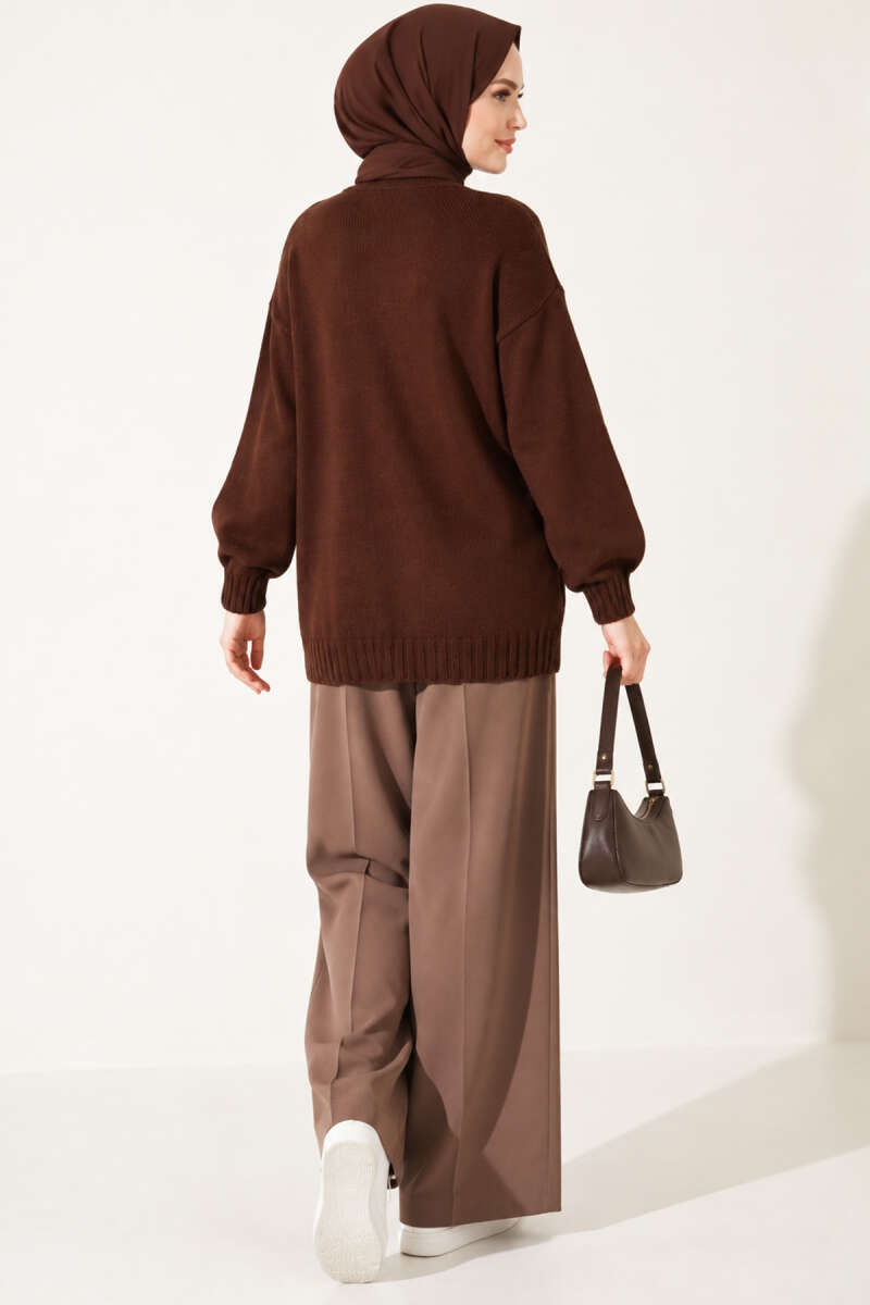Knit Cardigan with Scattered Buttons - Brown