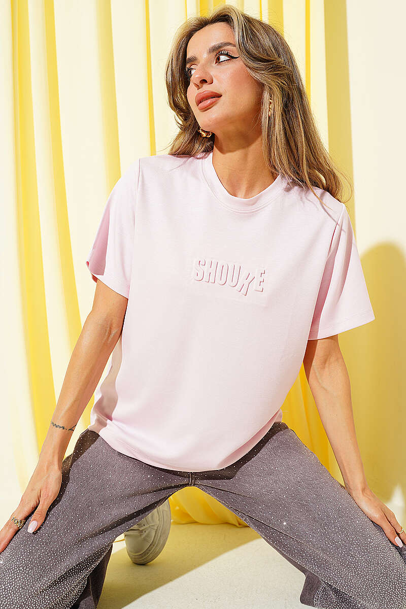Shouke Embossed T-Shirt - Pink