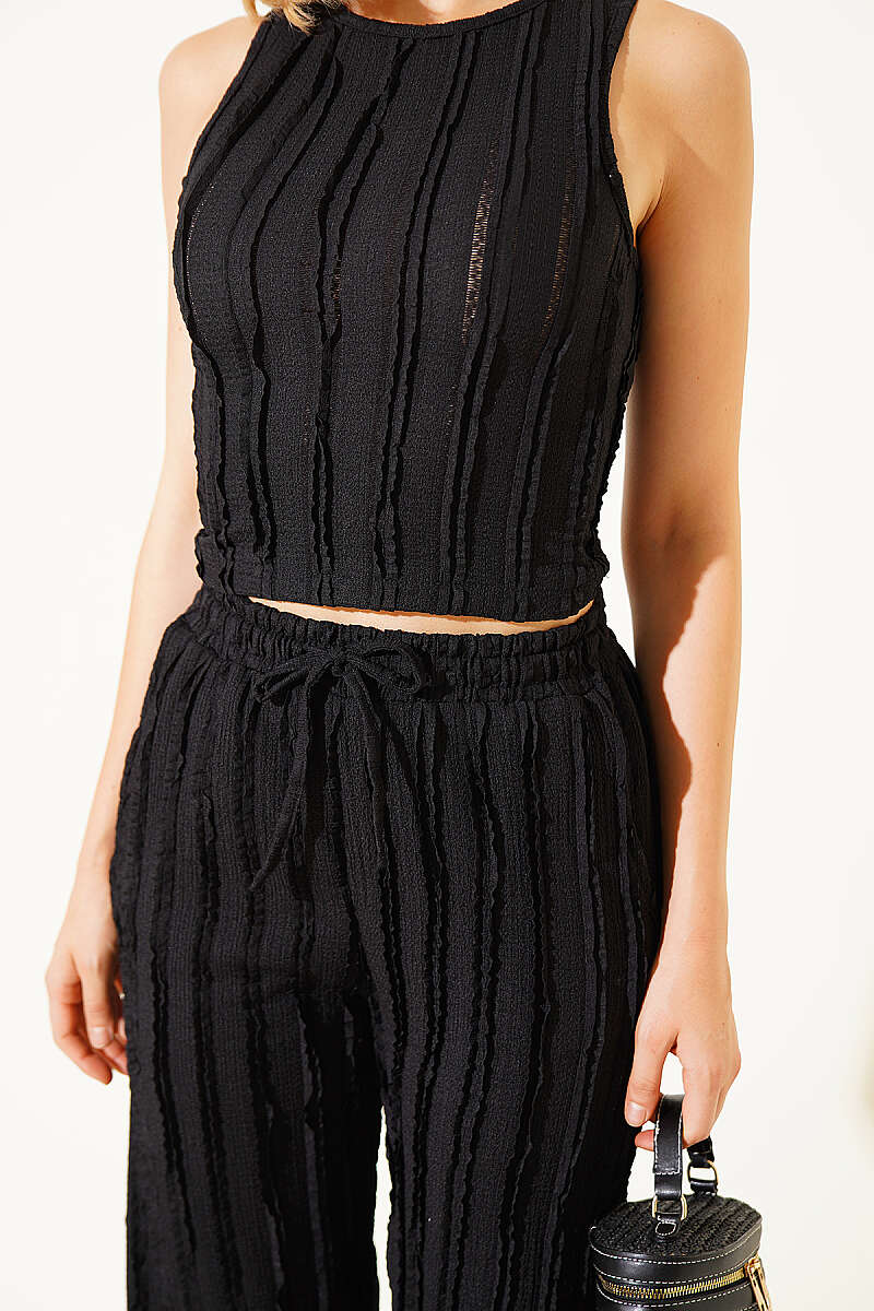 Sleeveless Crew-Neck Two-Piece Set - Black