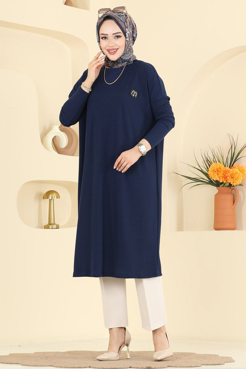 Elegant Twisted Knit Tunic with Emblem - Navy