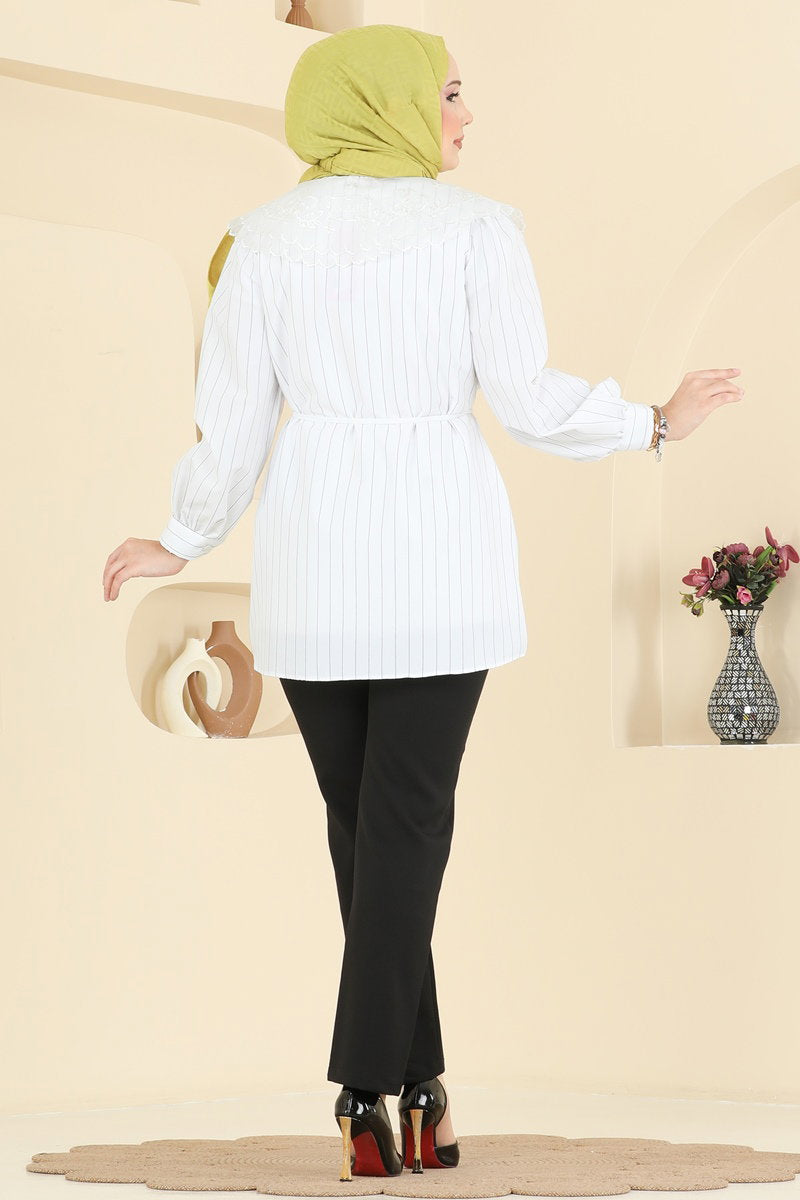 Poplin Shirt with Elegant Collar - Ecru