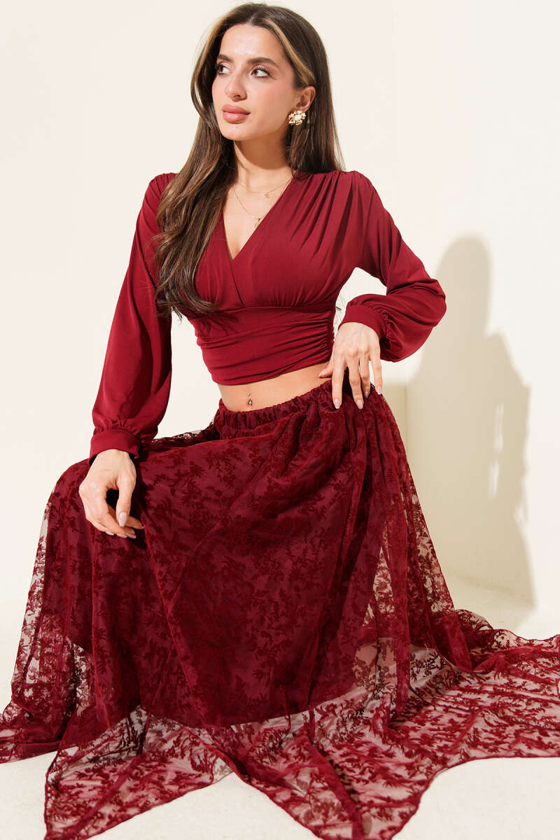 Symmetric-Cut Tulle Skirt - Burgundy
