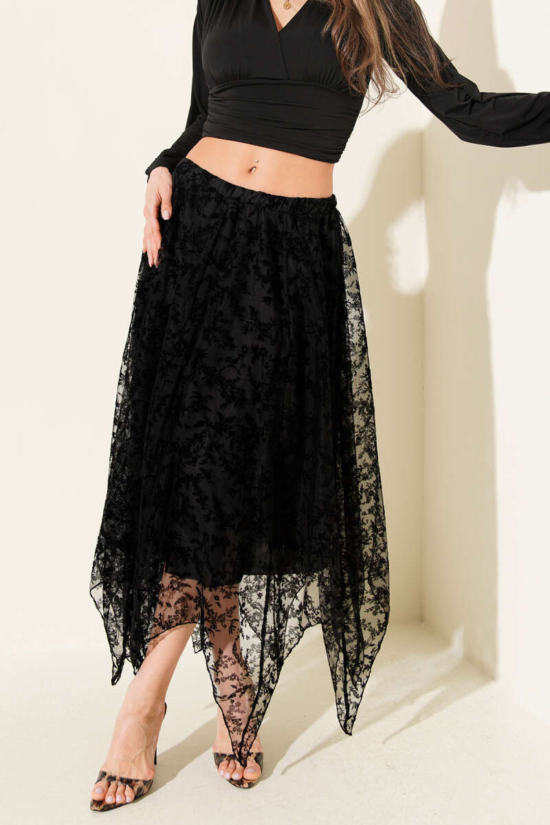 Symmetric-Cut Tulle Skirt - Black