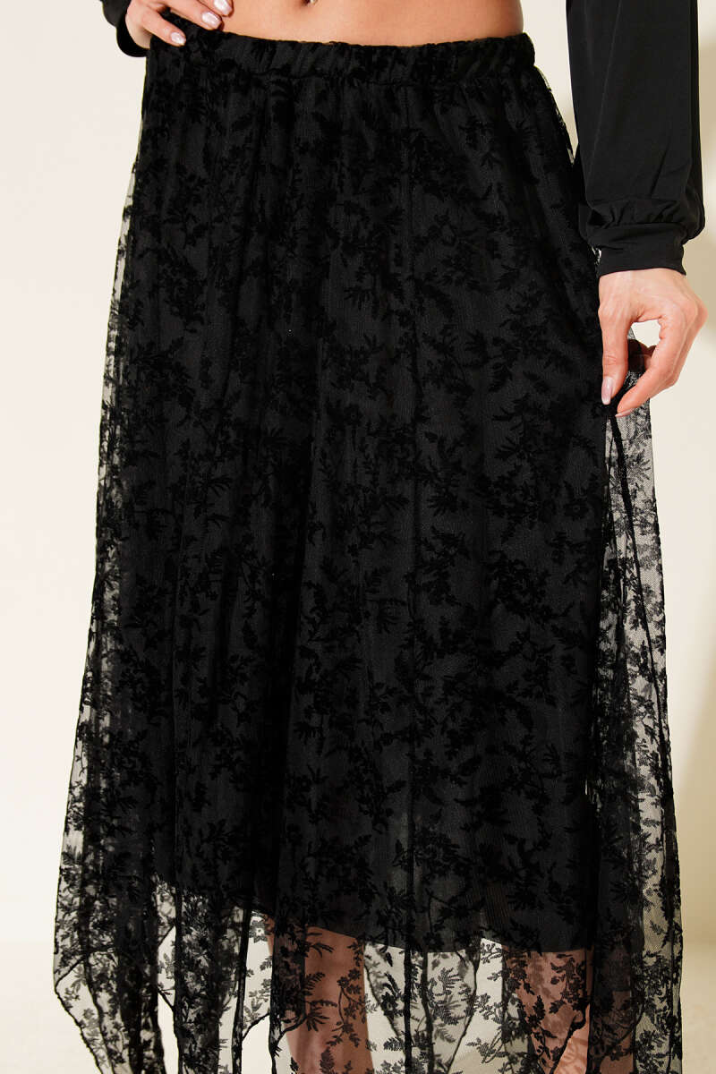 Symmetric-Cut Tulle Skirt - Black