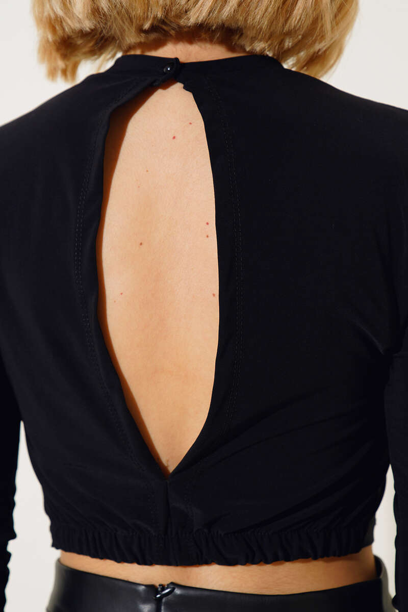 Open-Back Blouse - Black