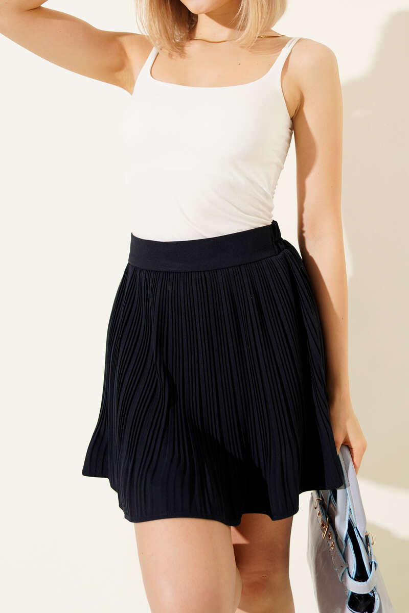 Plissé Mini Skirt with Shorts Lining - Navy