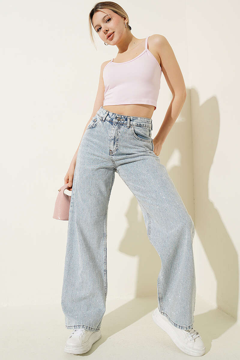 Jeans with Stone Seam Detail - Light Wash