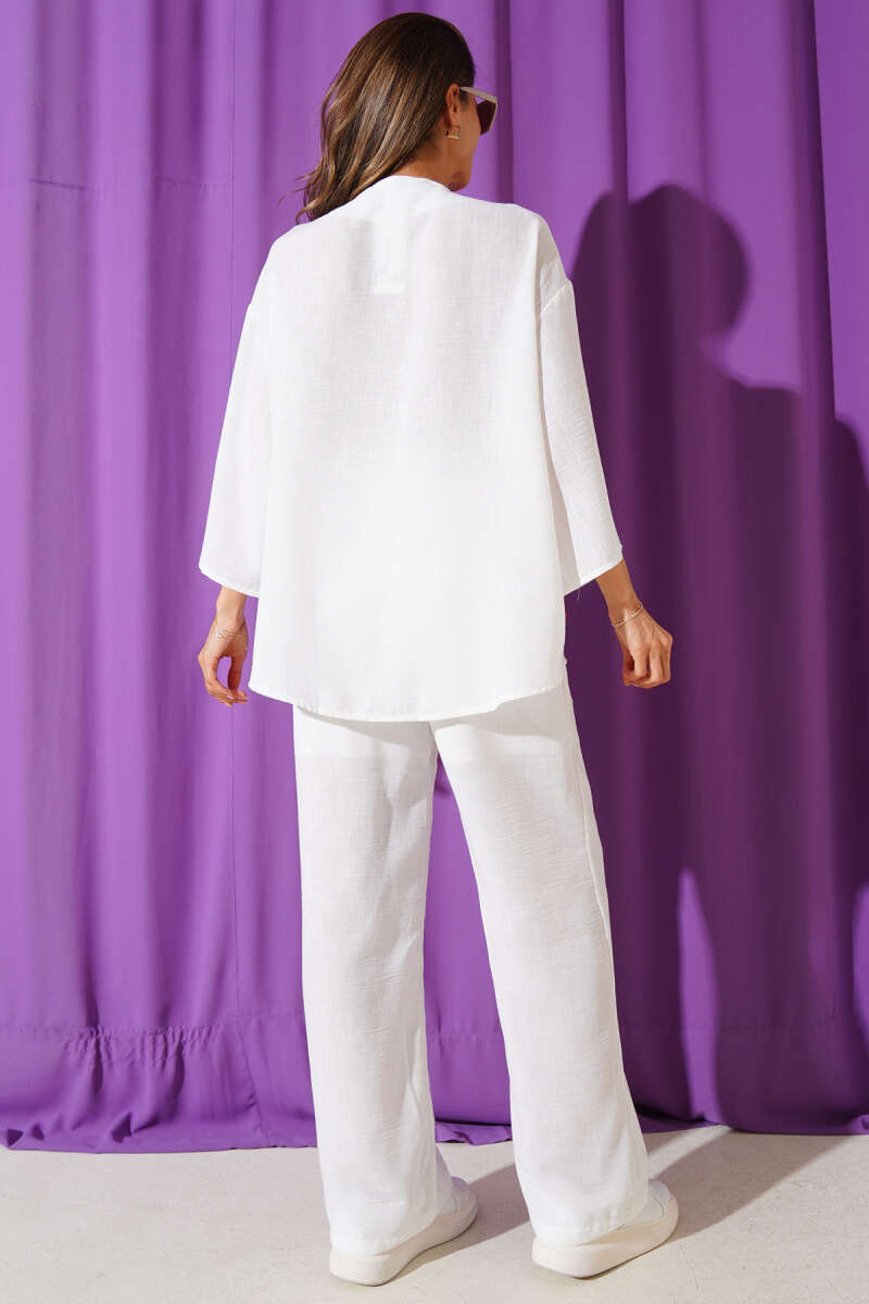 Kimono Two-Piece Set with Wooden Beads - White