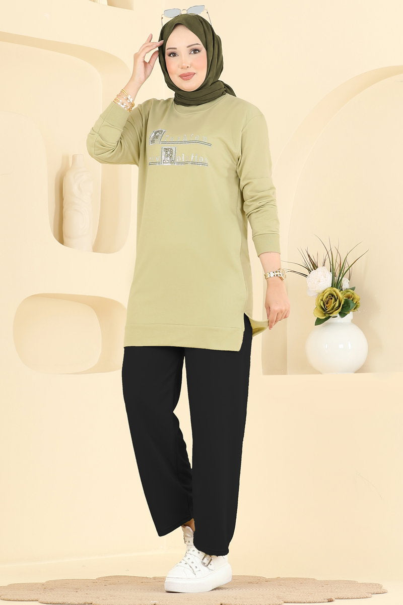 Relaxed Two-Piece Set with Stones - Almond Green-Black