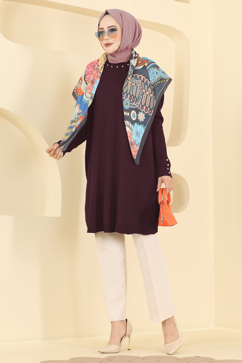 Embellished Knit Tunic - Burgundy