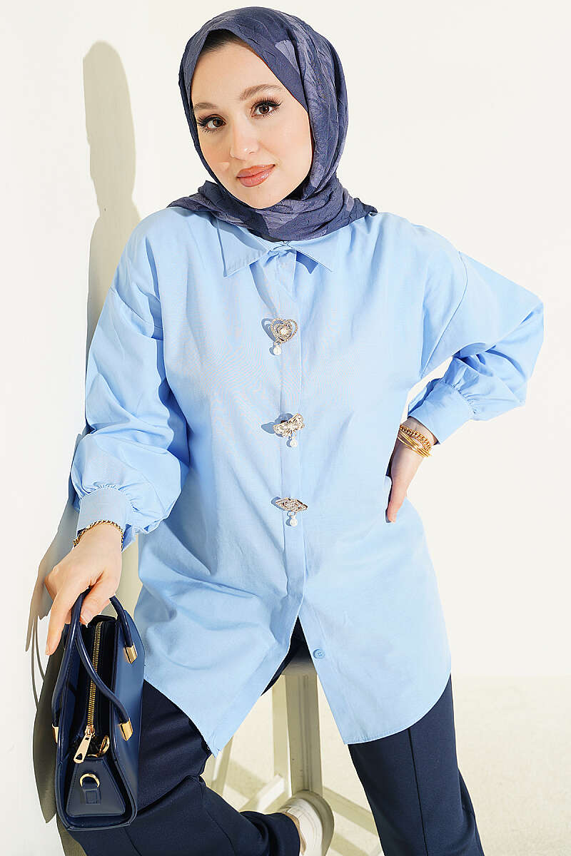 Concealed-Button Shirt with Stone Brooch - Blue
