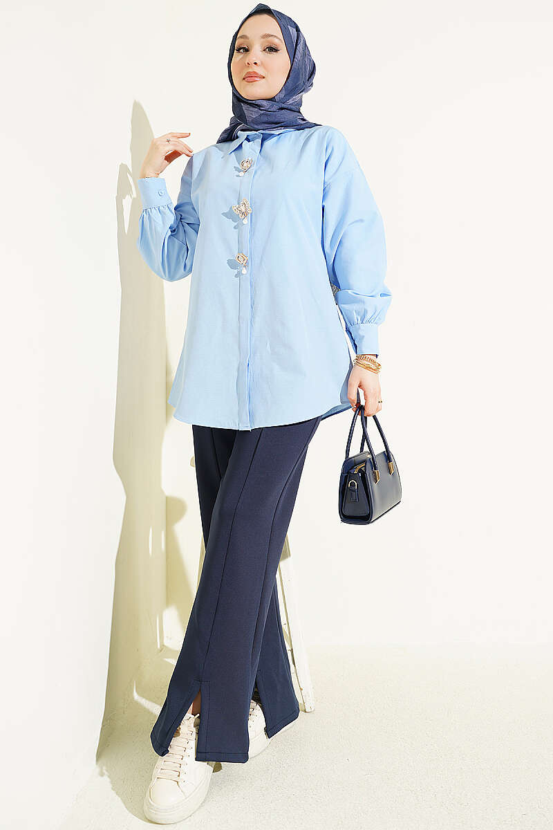 Concealed-Button Shirt with Stone Brooch - Blue