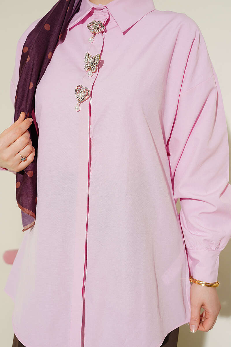 Concealed-Button Shirt with Stone Brooch - Pink