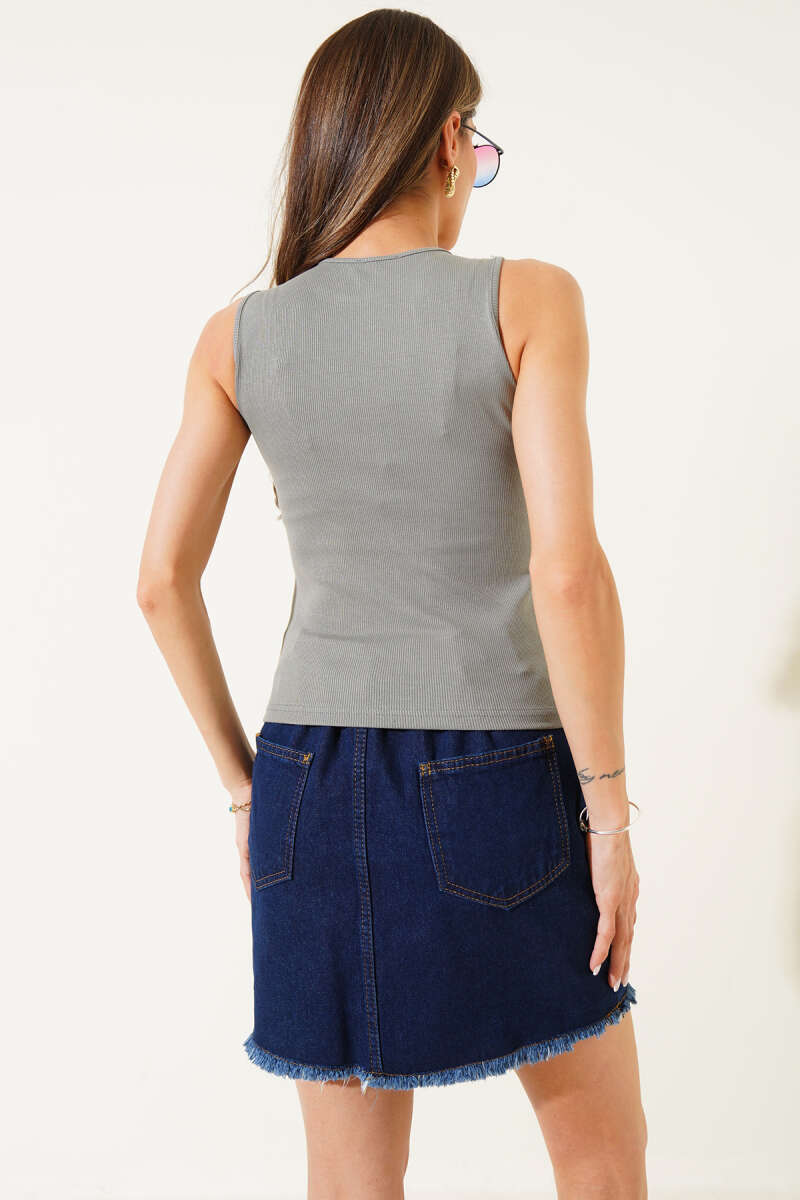 Ribbed Crop Top with Stones - Almond Green