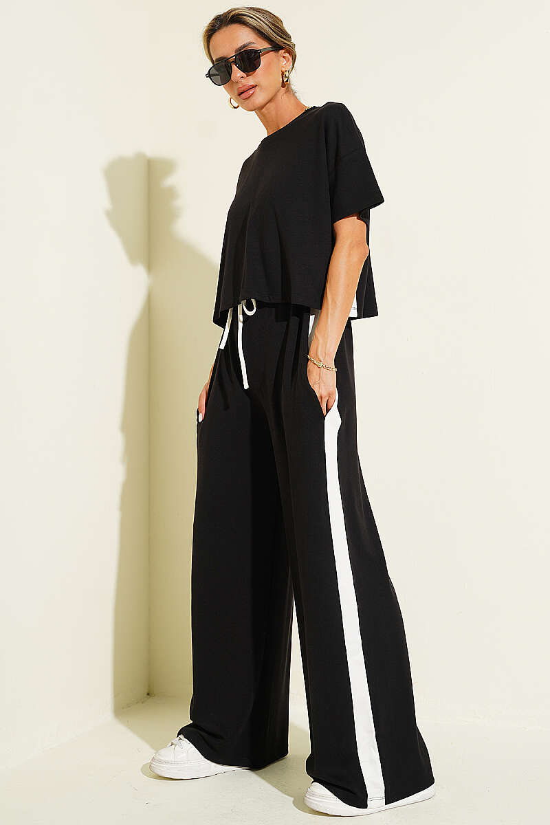 Loycha T-Shirt Two-Piece Set with Side Stripes - Black