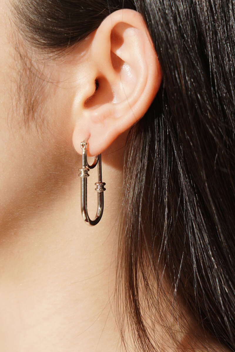 U-Shape Earrings - Silver