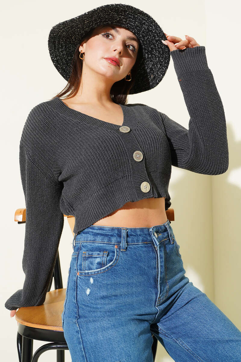 Three-Button Knit Crop Cardigan - Smoke Grey
