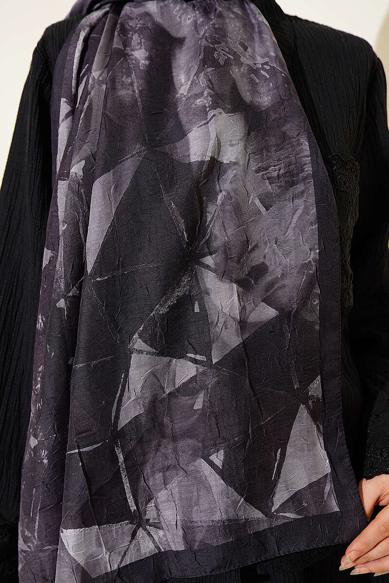 Triangle Print Bamboo Crinkle Shawl - Charcoal