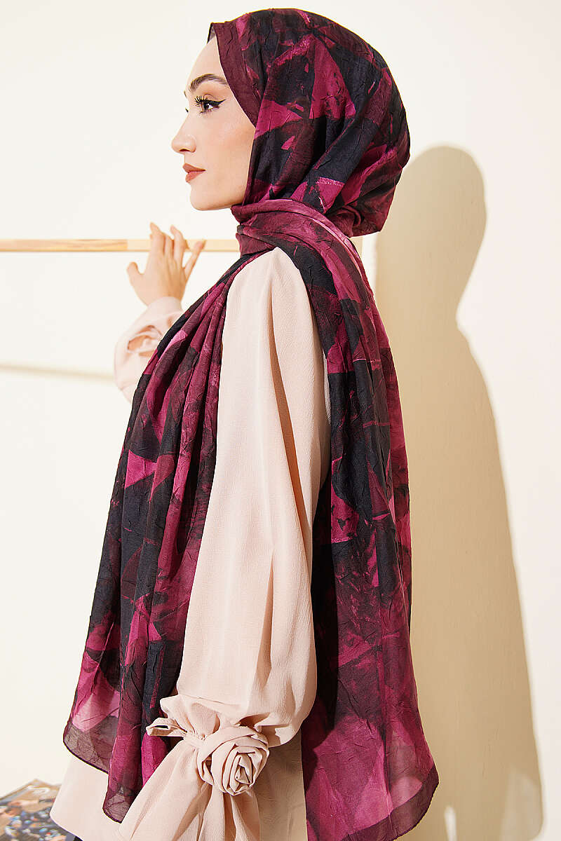 Triangle Print Bamboo Crinkle Shawl - Burgundy